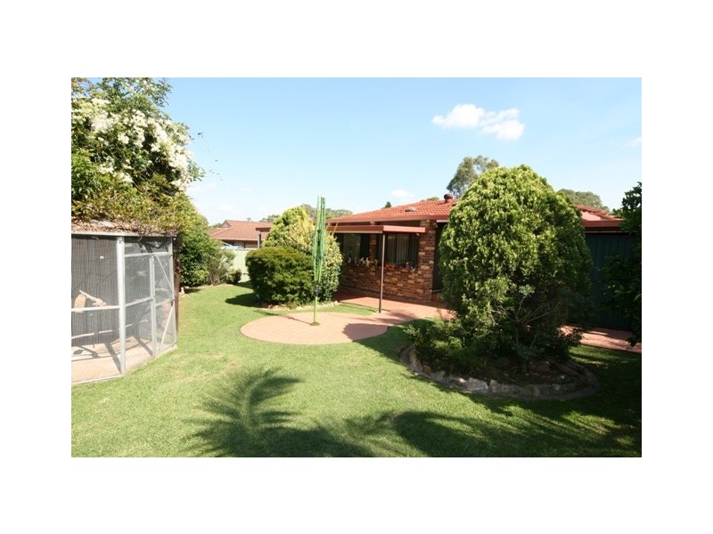 4  Morey Place, Kings Langley NSW 2147