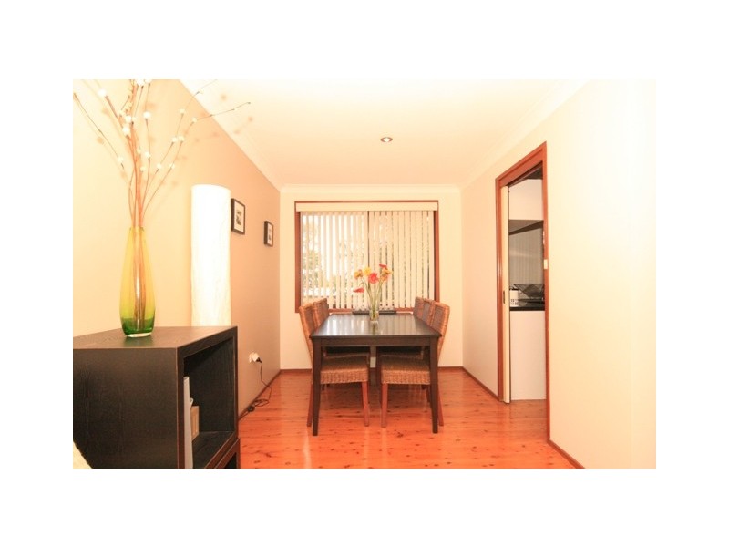 81  Faulkland Crescent, Kings Park NSW 2148