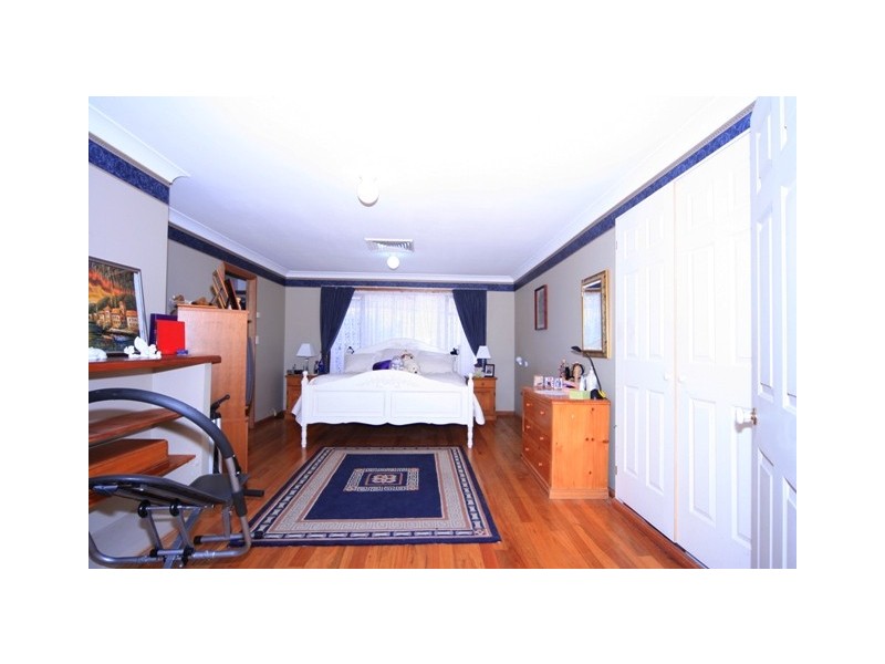 24  Ridgemont Place, Kings Park NSW 2148