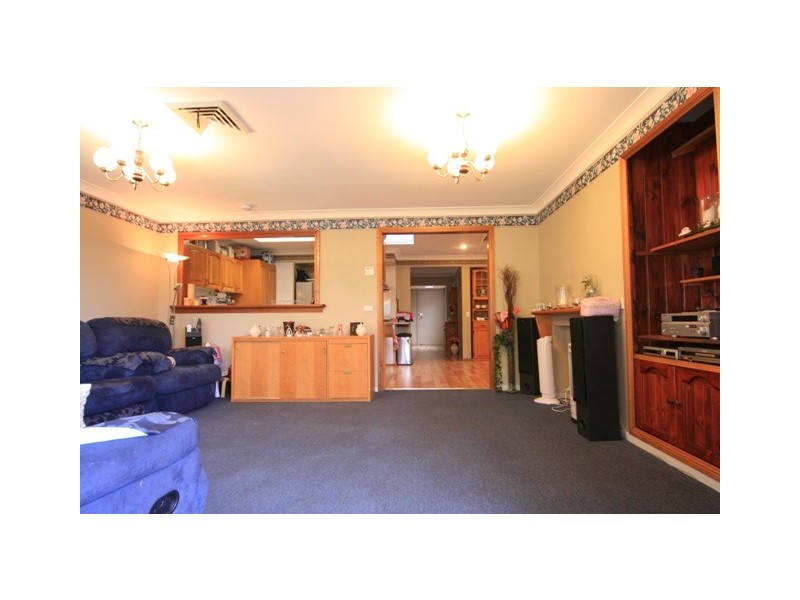 24  Ridgemont Place, Kings Park NSW 2148