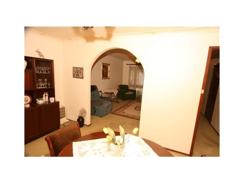 124  James Cook Drive, Kings Langley NSW 2147