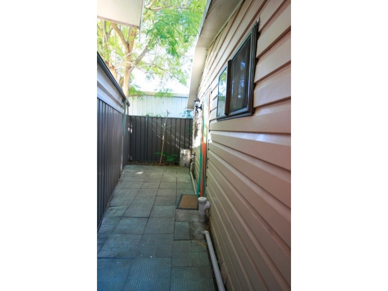 60 Tallagandra Drive, Quakers Hill NSW 2763