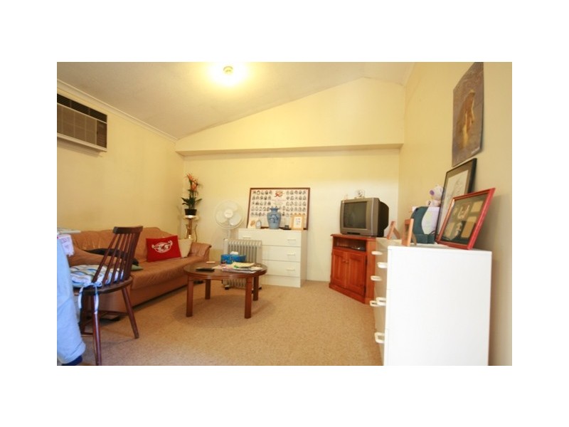 60 Tallagandra Drive, Quakers Hill NSW 2763