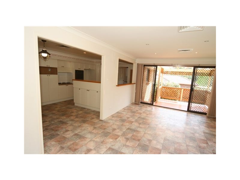 23 Hutchins Crescent, Kings Langley NSW 2147