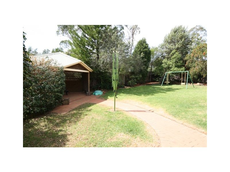23 Hutchins Crescent, Kings Langley NSW 2147