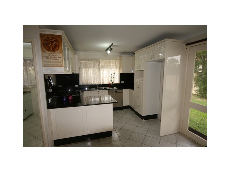 79  Sutherland Avenue, Kings Langley NSW 2147