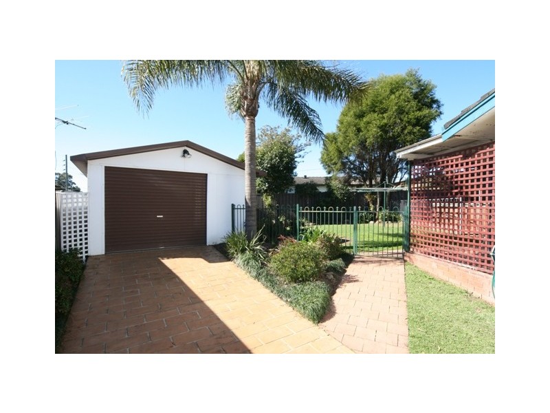 5 Ridley Place, Blacktown NSW 2148