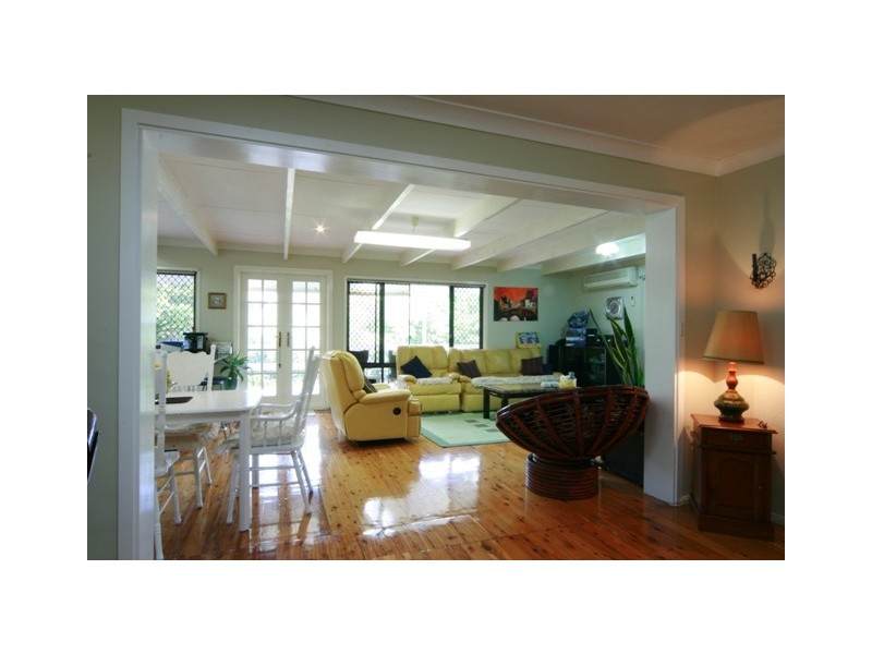 16 Elsom Street, Kings Langley NSW 2147