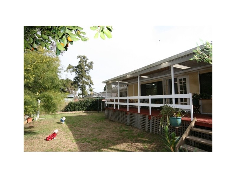 16 Elsom Street, Kings Langley NSW 2147