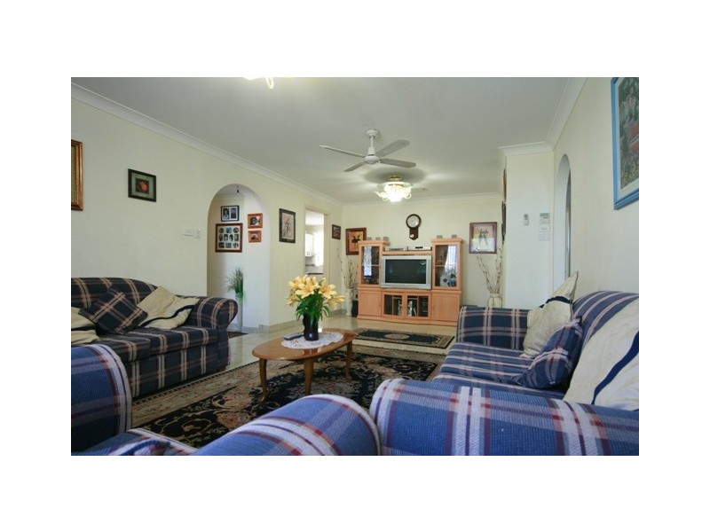 166  Madagascar Drive, Kings Park NSW 2148