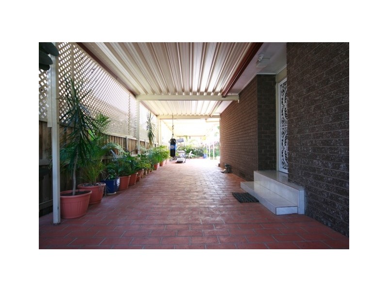 166  Madagascar Drive, Kings Park NSW 2148