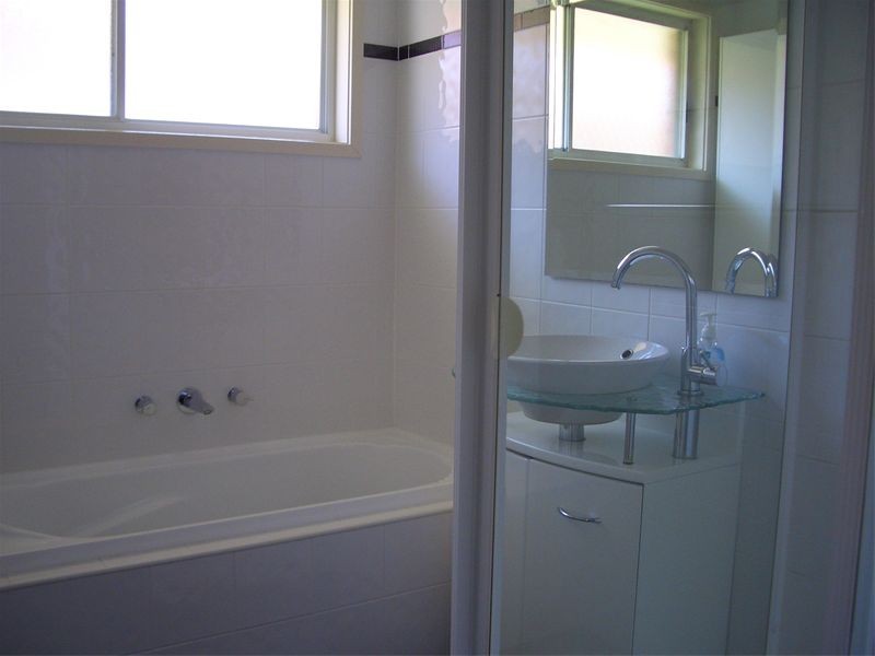 4  Webber Place, Kings Langley NSW 2147