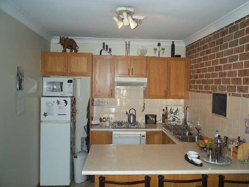 4a Rutledge Crescent, Quakers Hill NSW 2763