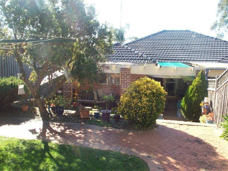 4a Rutledge Crescent, Quakers Hill NSW 2763