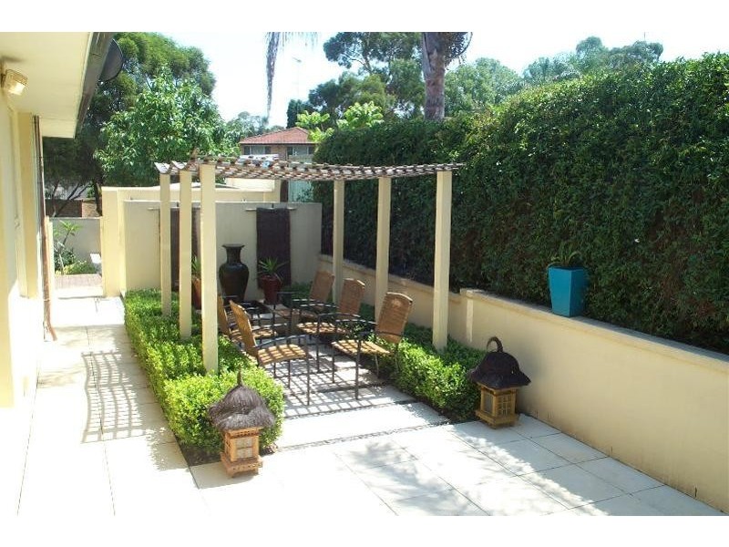 2  Wade Place, Kings Langley NSW 2147