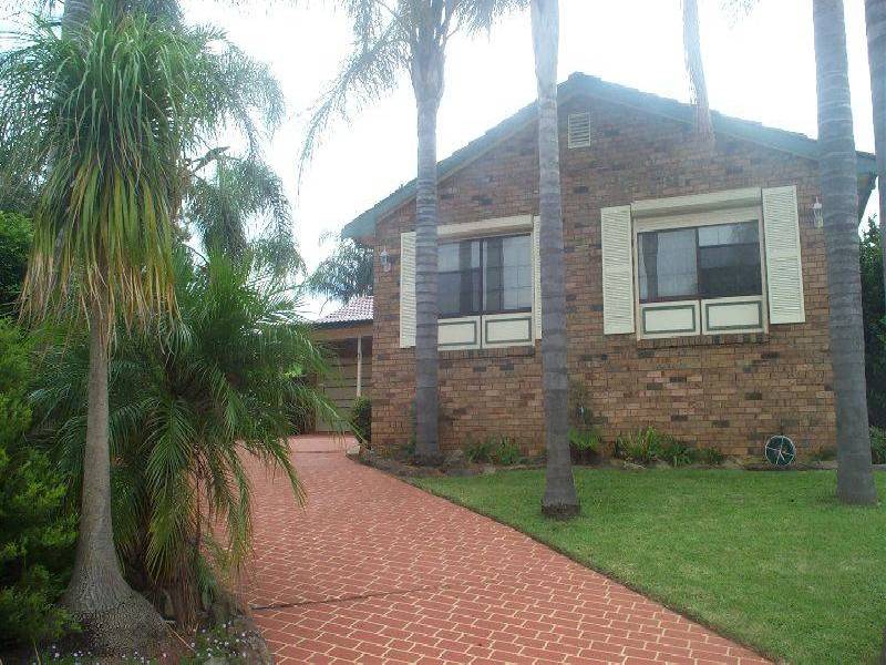 7  Webber Place, Kings Langley NSW 2147