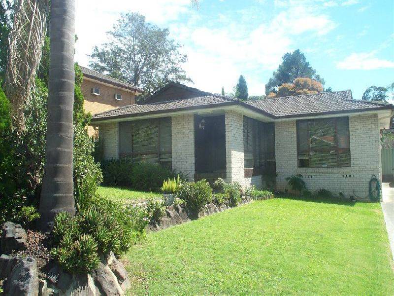 30 Sanders Crescent, Kings Langley NSW 2147
