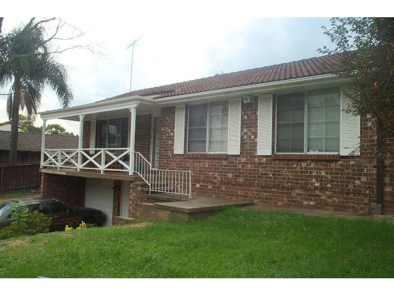 12  Isaac Smith Parade, Kings Langley NSW 2147