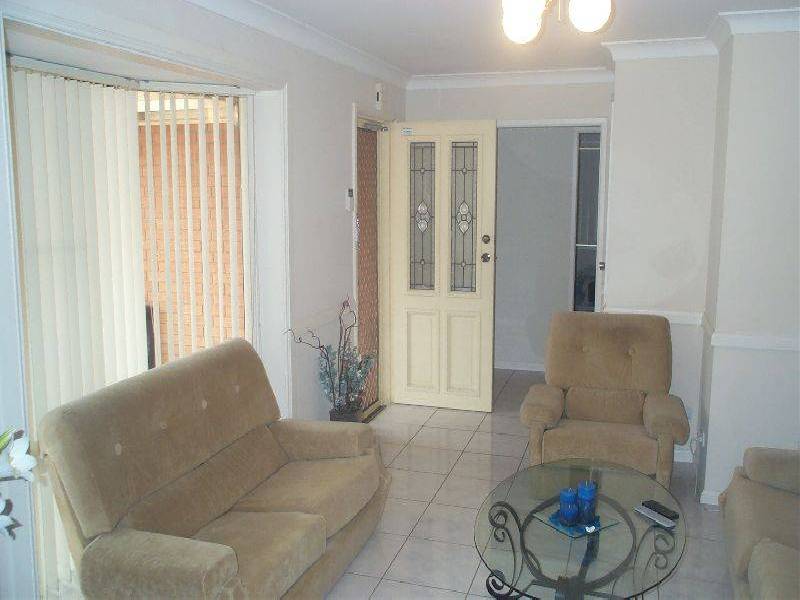 4  Whitby Road, Kings Langley NSW 2147