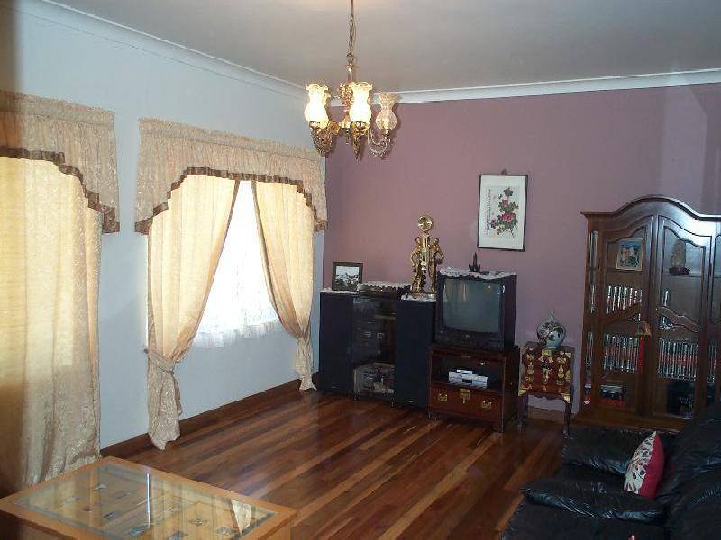6  Exeter Grove, Kings Langley NSW 2147