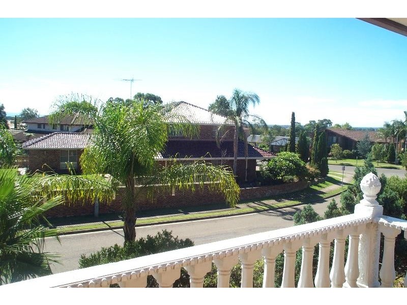 6  Exeter Grove, Kings Langley NSW 2147