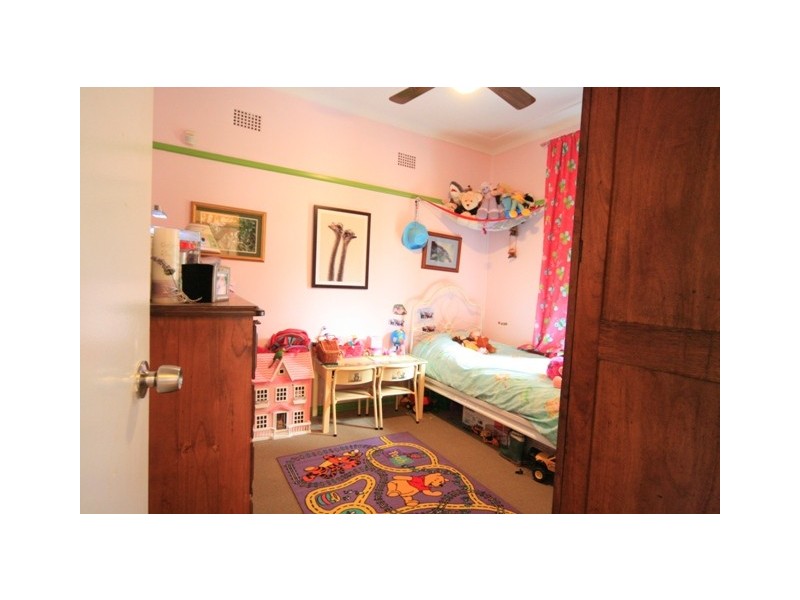 8 Wills Street, Lalor Park NSW 2147