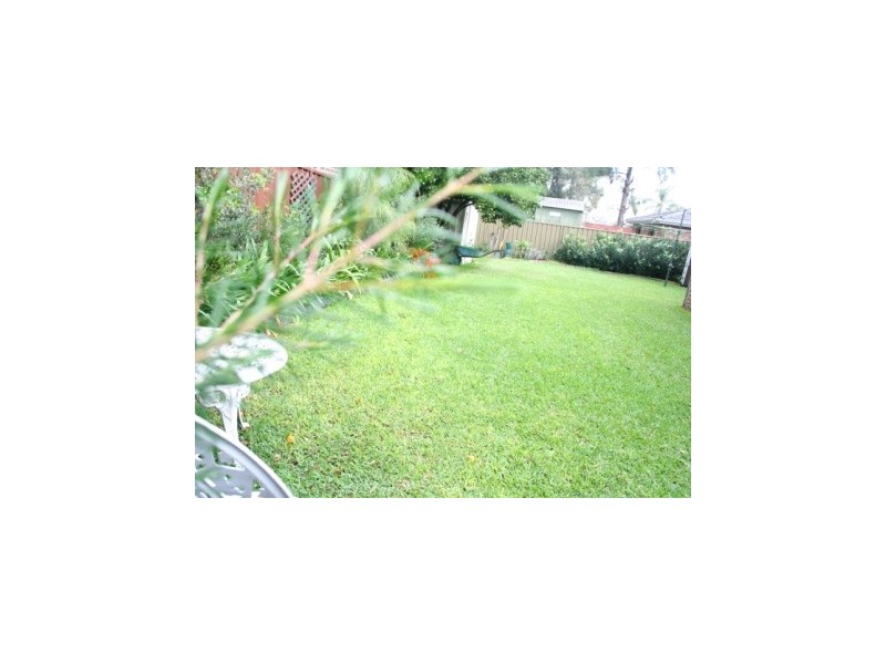 16  Elsom Street, Kings Langley NSW 2147