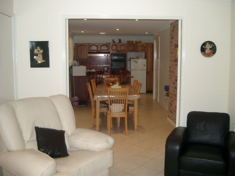 33  Shanke Crescent, Kings Langley NSW 2147