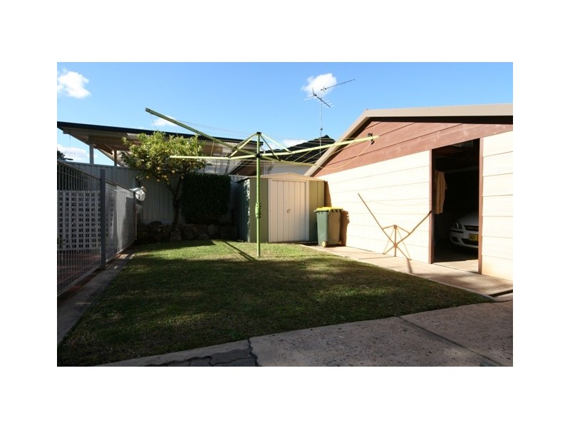 19 Perry Street, Kings Langley NSW 2147