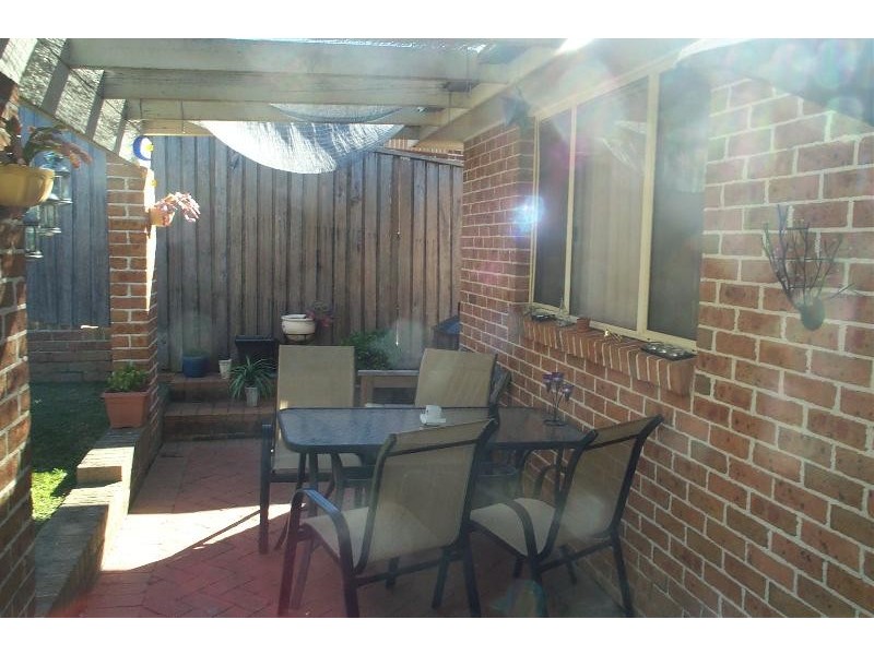 4a  Rutledge Crescent, Quakers Hill NSW 2763