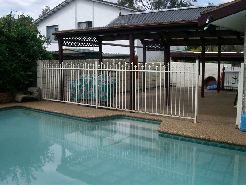 54  Hutchins Crescent, Kings Langley NSW 2147