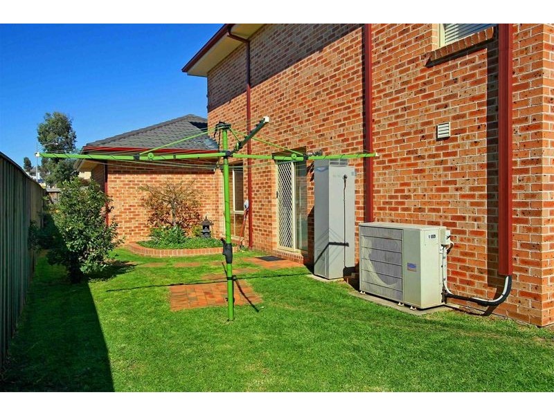 8  Peak Street, Glenwood NSW 2768