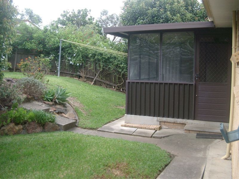 4  Faulkland Crescent, Kings Park NSW 2148