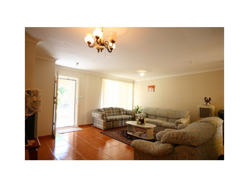 62  Donohue Street, Kings Park NSW 2148