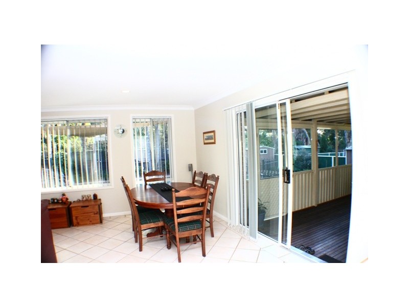 8  Madeira Avenue, Kings Langley NSW 2147