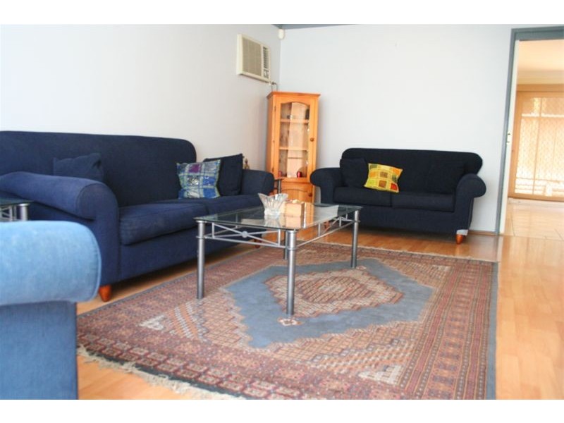 1/328   Seven Hills Road, Kings Langley NSW 2147