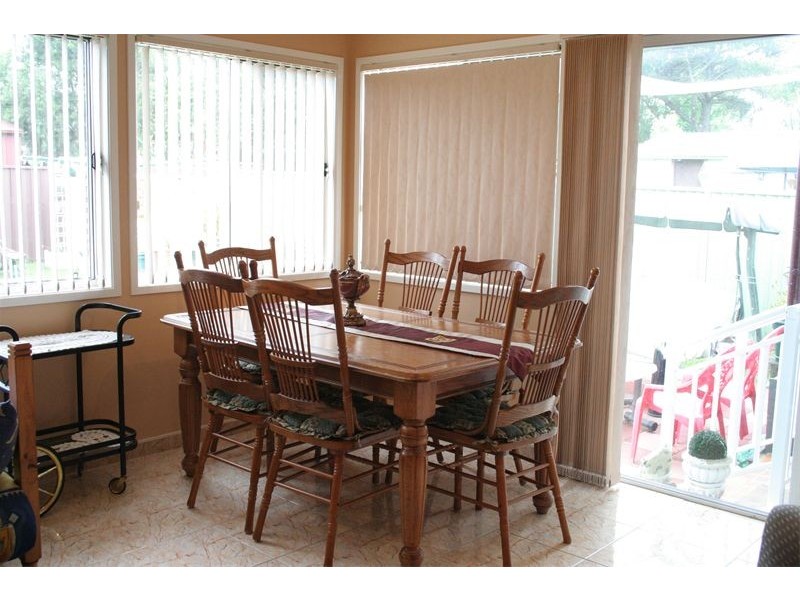 33   Johnson Avenue, Seven Hills NSW 2147