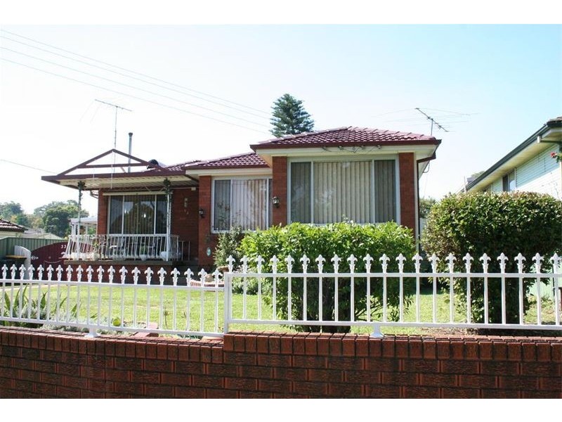 33   Johnson Avenue, Seven Hills NSW 2147