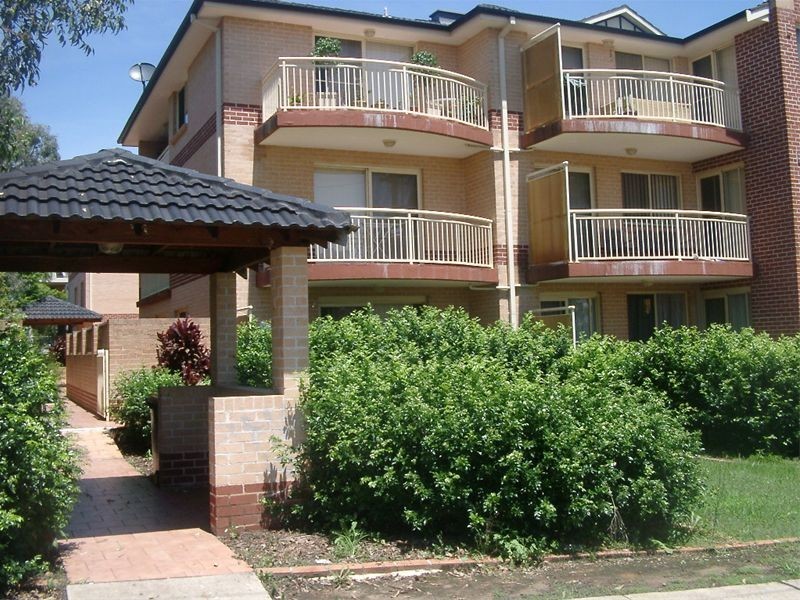 26/8-10  Fifth Avenue, Blacktown NSW 2148