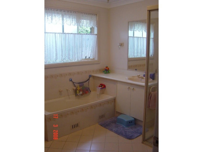 17  Cotton Grove, Stanhope Gardens NSW 2768