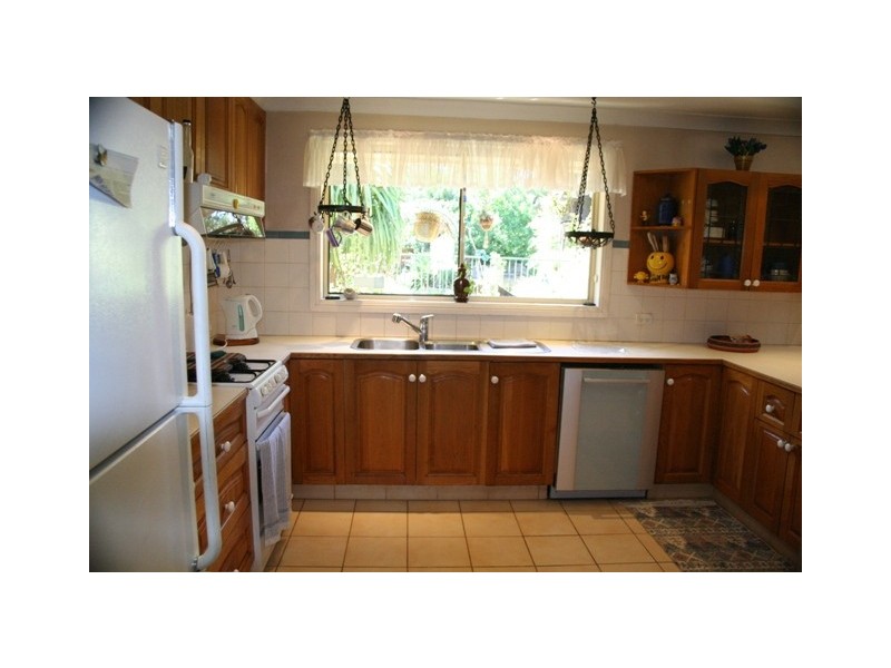 3   Madeira Avenue, Kings Langley NSW 2147