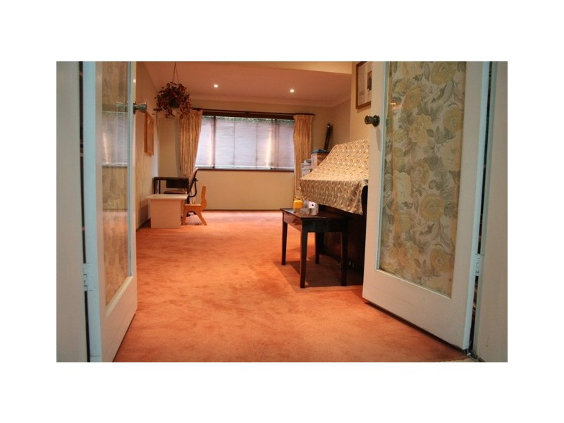 6   Tupia Place, Kings Langley NSW 2147