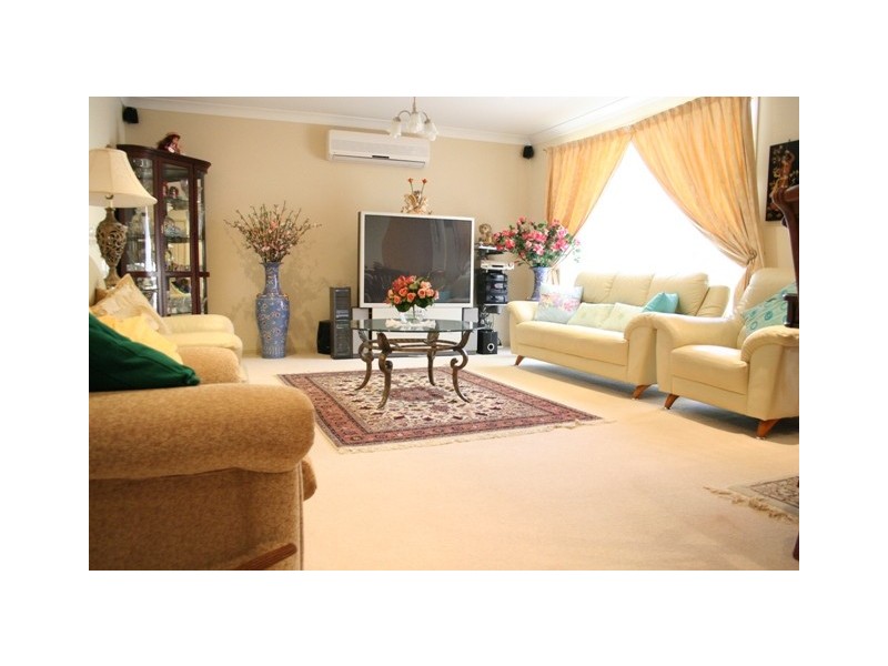 6   Mars Way, Glenwood NSW 2768