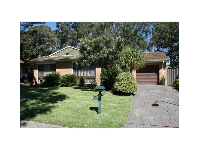 33   Sherridon Crescent, Quakers Hill NSW 2763
