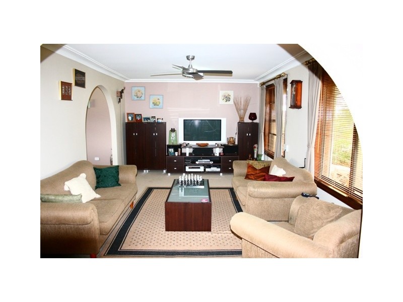 34   Deptford Avenue, Kings Langley NSW 2147