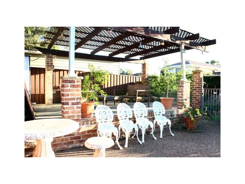 24   McIntosh Street, Kings Park NSW 2148