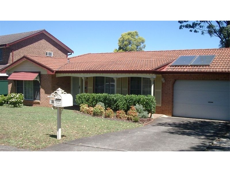 19  Gilbert Crescent, Kings Langley NSW 2147