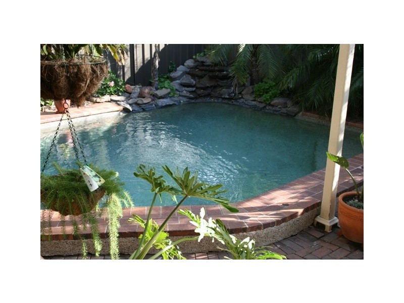 19  Gilbert Crescent, Kings Langley NSW 2147