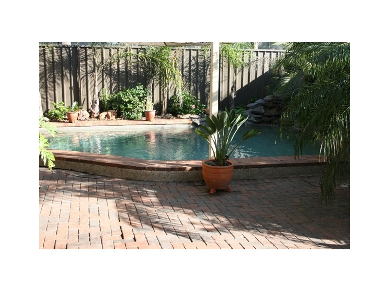 19  Gilbert Crescent, Kings Langley NSW 2147