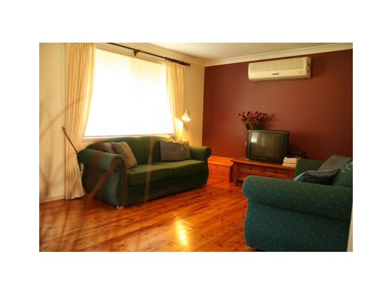 38   Donohue Street, Kings Park NSW 2148